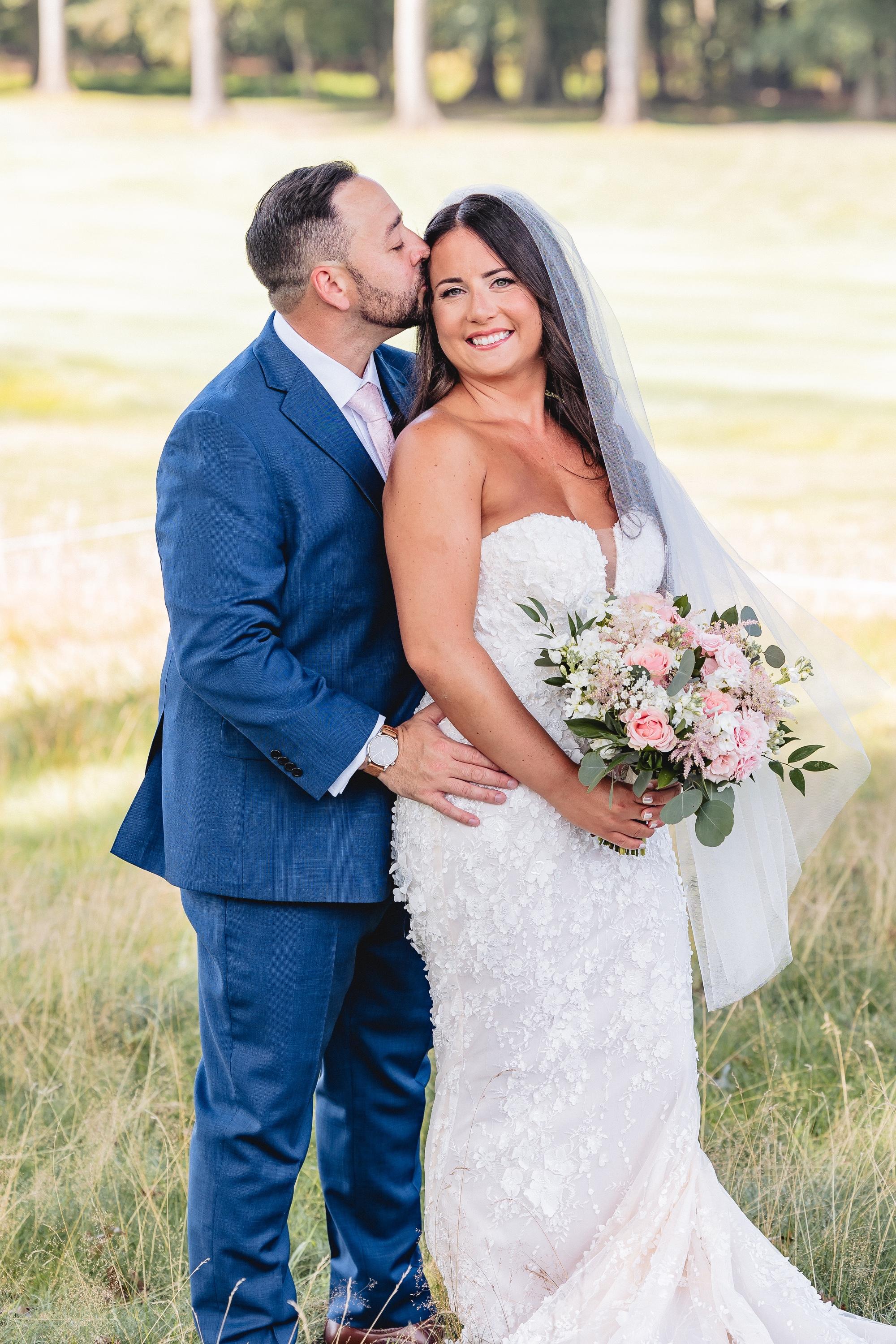 A Memorable Wedding at White Beeches Golf Country Club: Stephanie and Joseph's Special Day