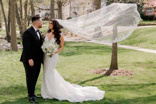 mobile - carousel-hero-element image-0