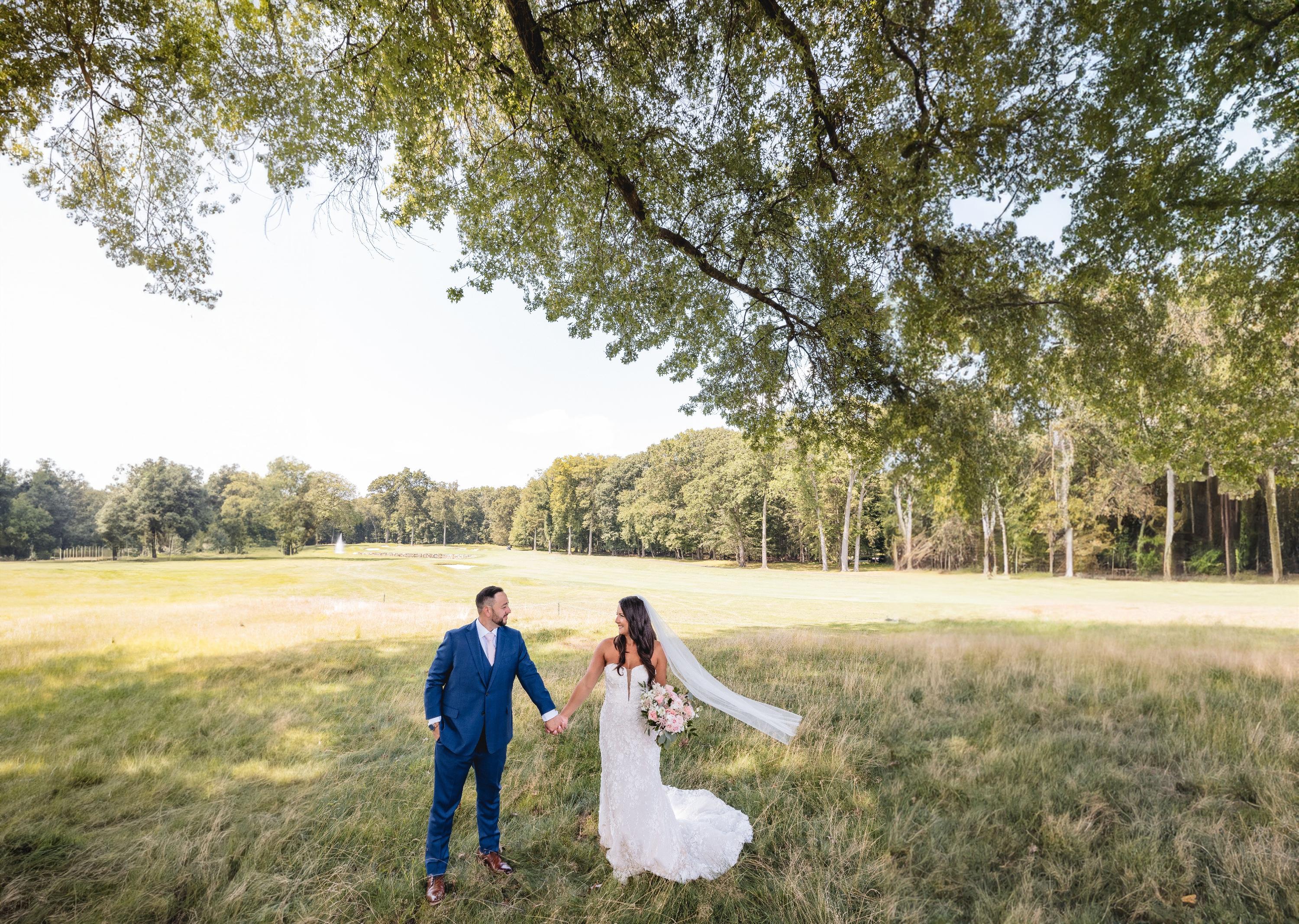 A Memorable Wedding at White Beeches Golf Country Club: Stephanie and Joseph's Special Day