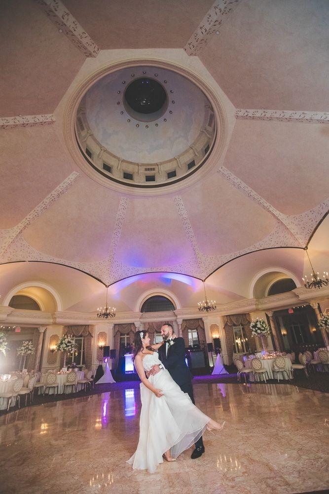 carousel-hero-element image-14